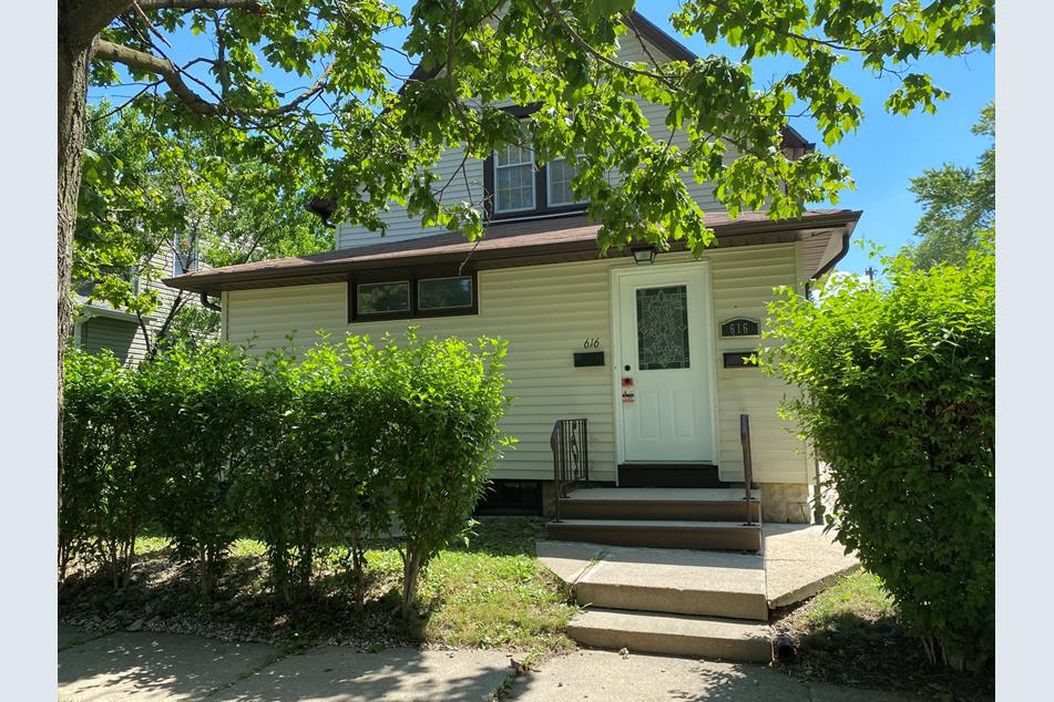616 Vine Street