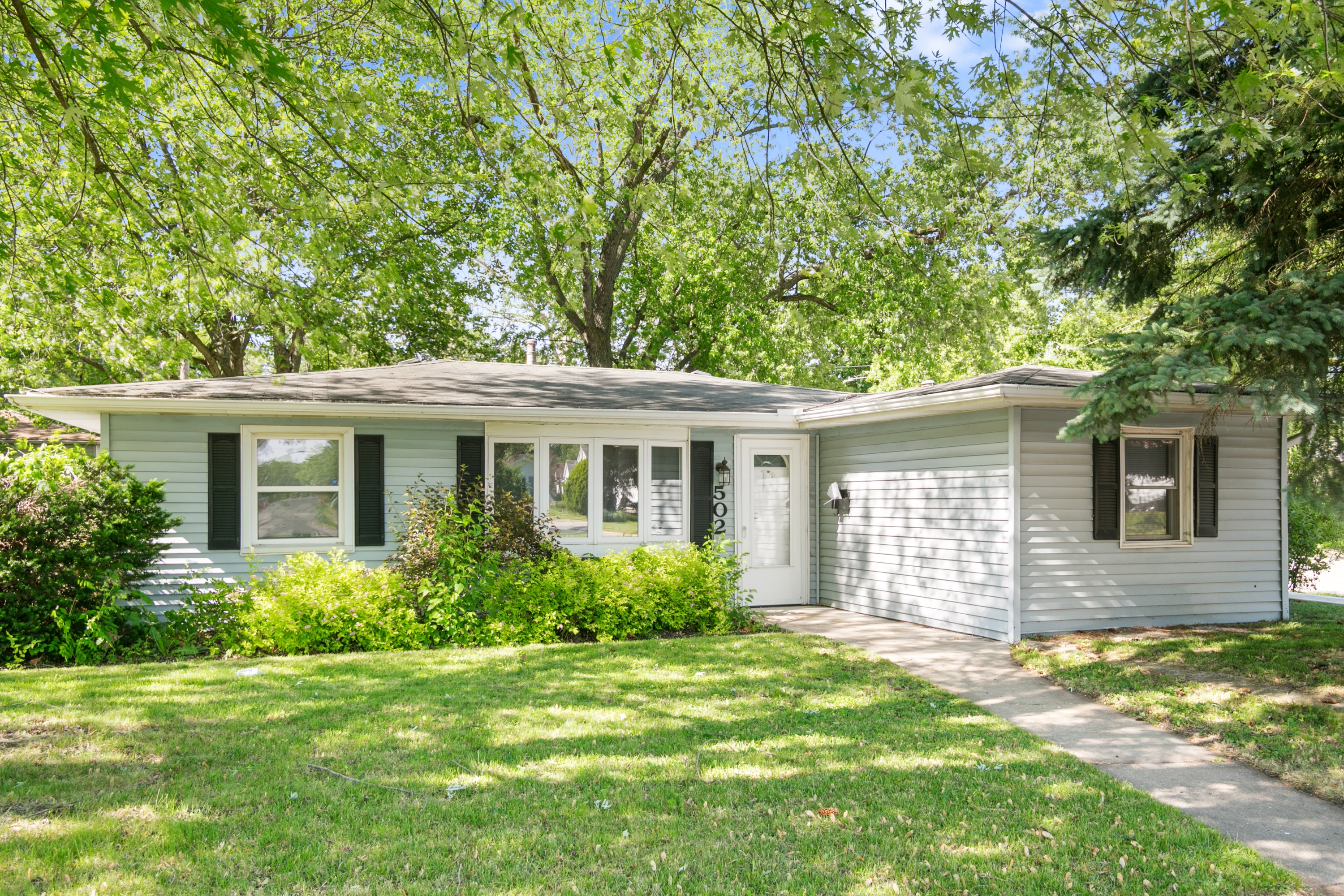 502 E High St.