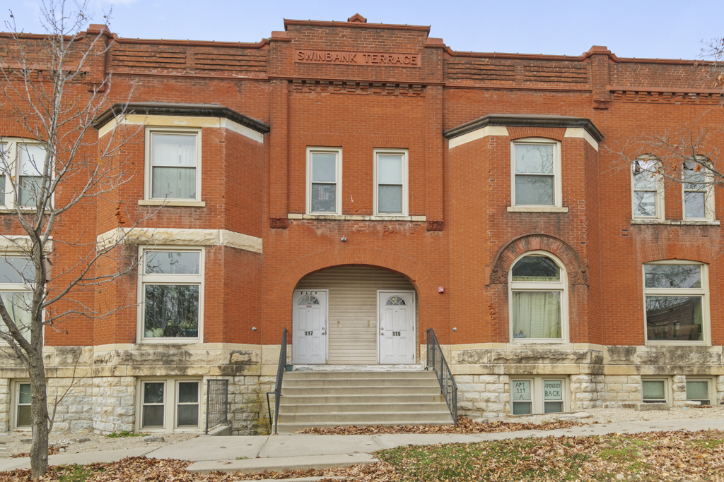 Property main image